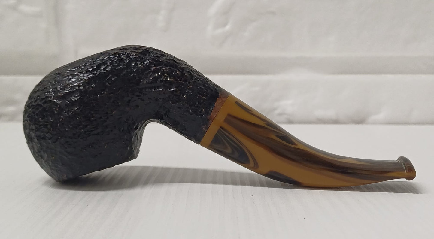 Pipa SAVINELLI Tigre 642 | Apple | Molto curva | Rusticata | Regolare | Finissaggio rusticato nero