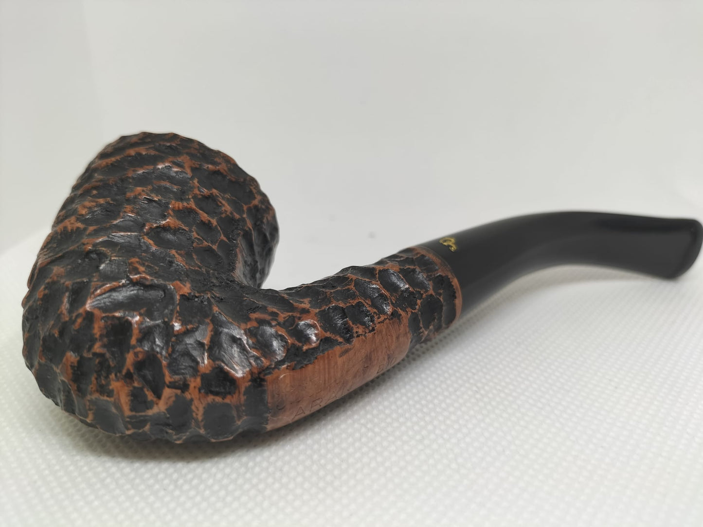 Pipa Peterson Aran Rusticated B10 Fishtail