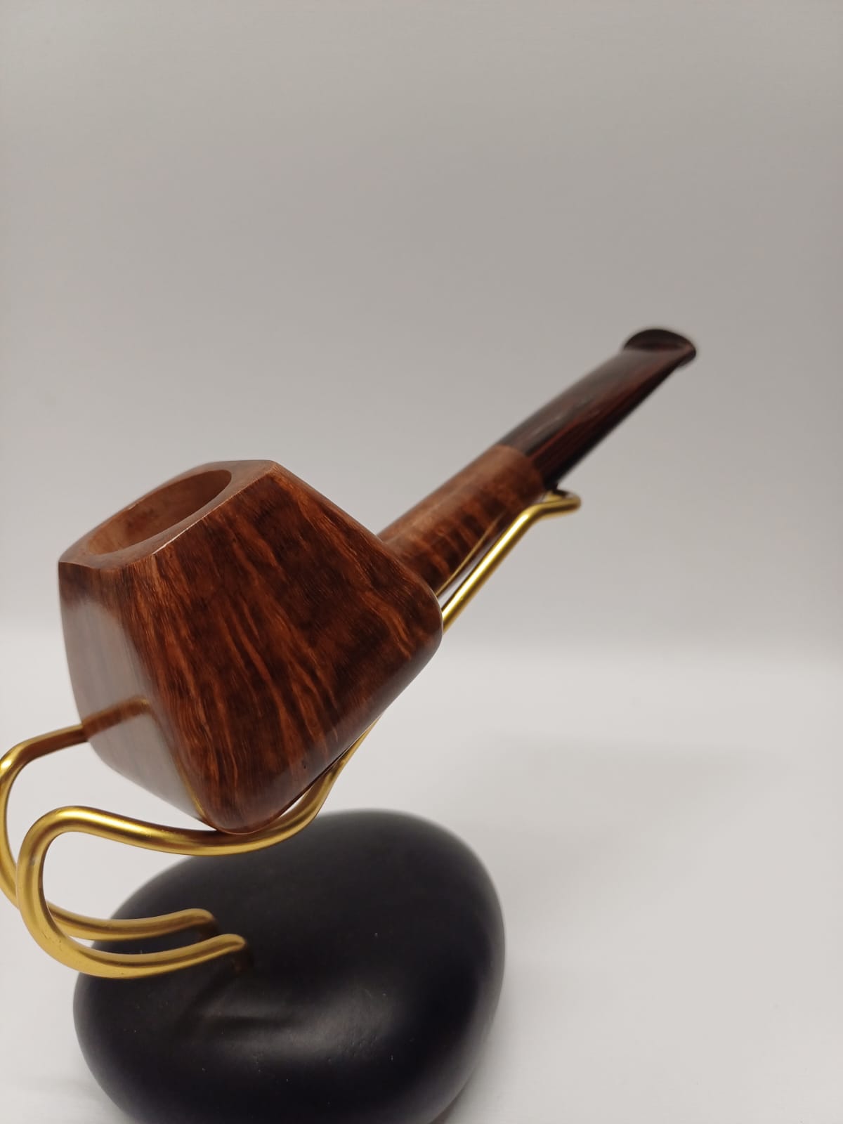 Bacigalupi Artisan Pipe Calabash Reverse Sandblasted 1 Sail