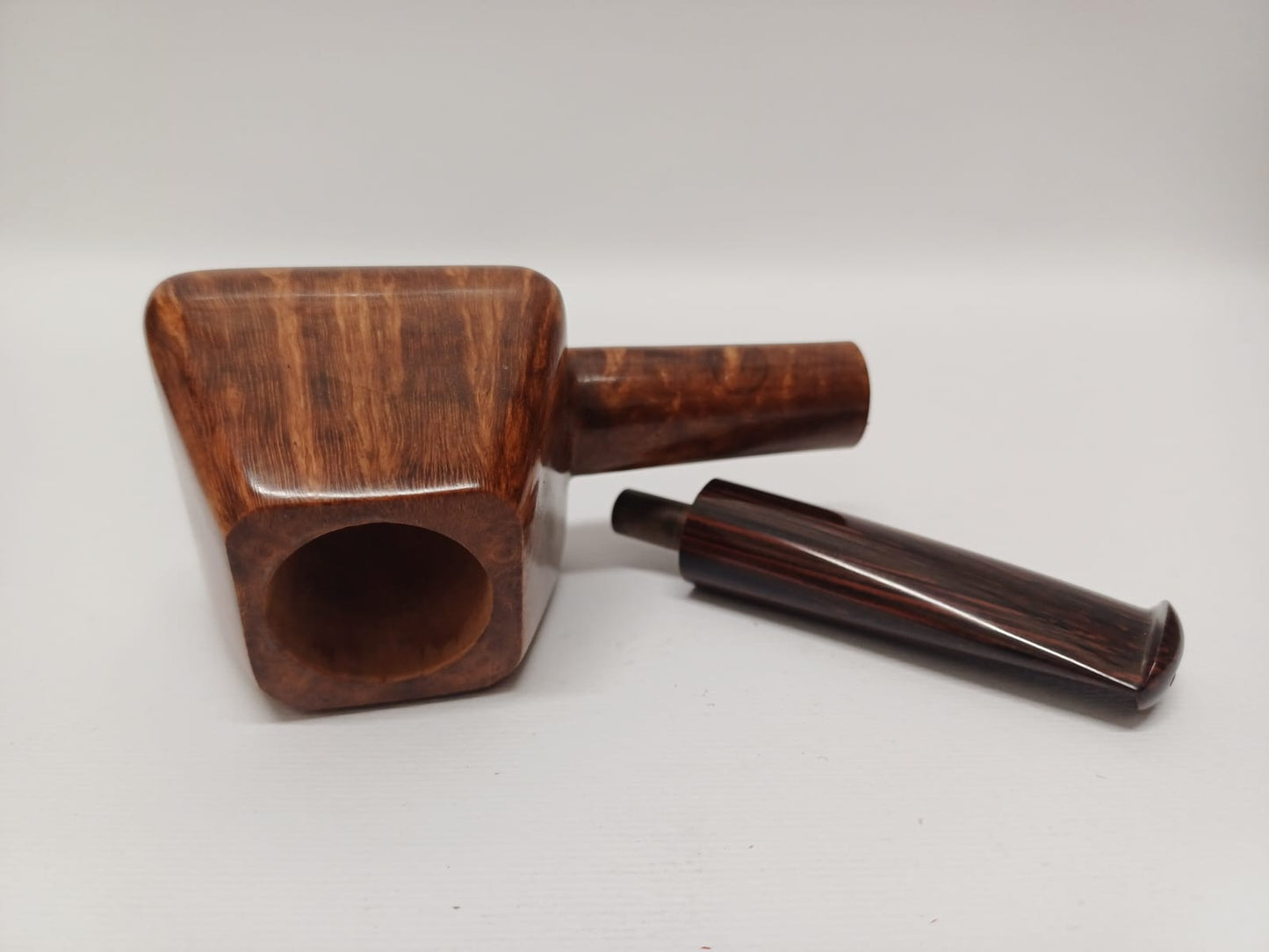 Bacigalupi Artisan Pipe Calabash Reverse Sandblasted 1 Sail