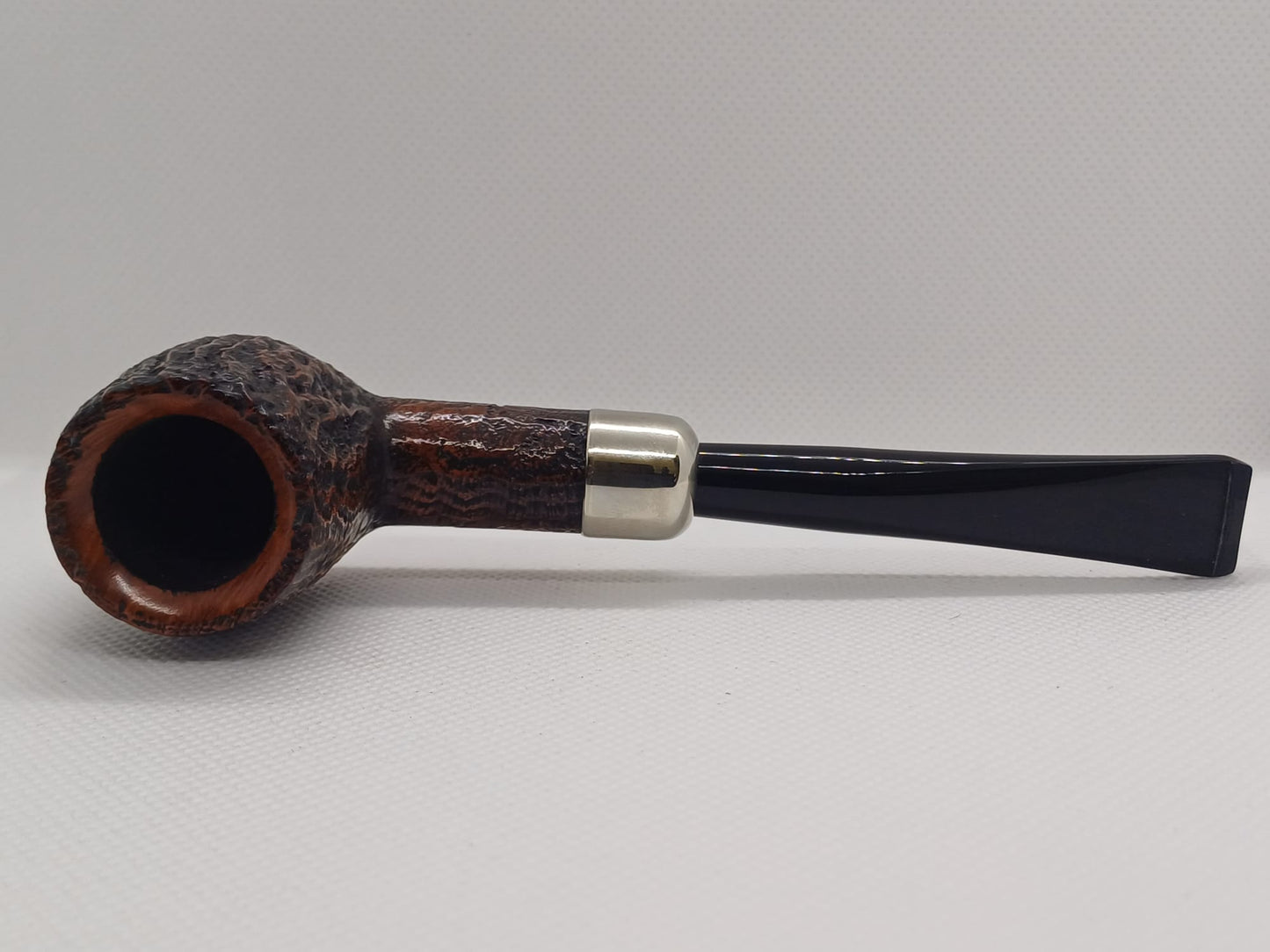 Pipa Peterson Arklow Sandblasted (102) Fishtail