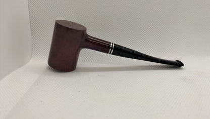 Pipa Peterson Killarney Red 701 Fishtail