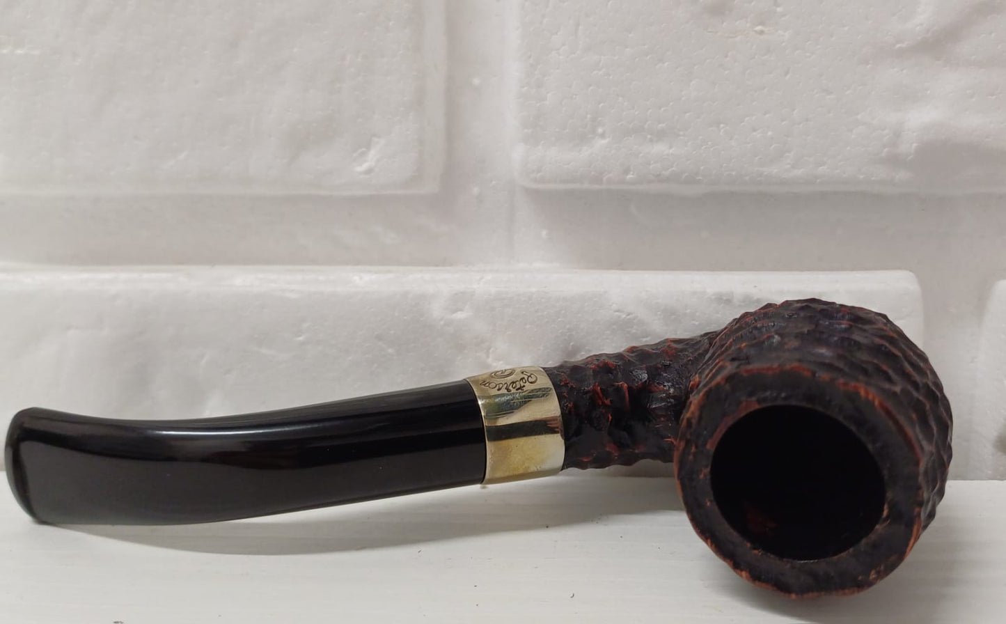 Pipa Peterson Donegal Rocky 65 Fishtail | Bent Billiard | Rusticata | Radica Eccellente | Curva