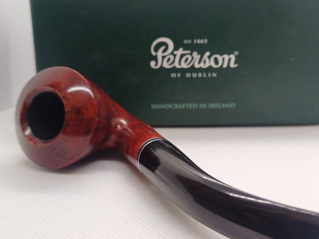 Pipa Peterson Killarney Red (B10) Fishtail
