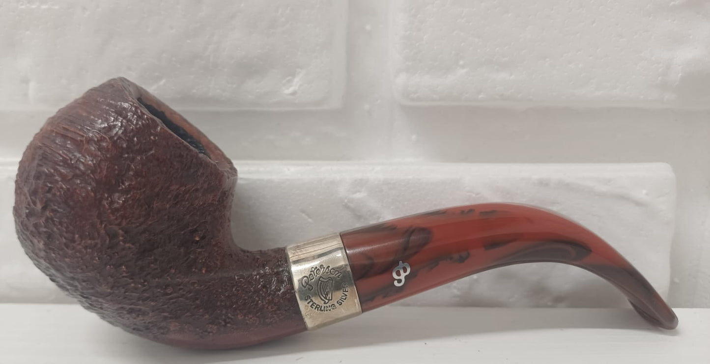 Pipa Peterson Irish Harp Sandblasted 03 | Fishtail | Rusticata | Radica Eccellente | Bent apple | Curva