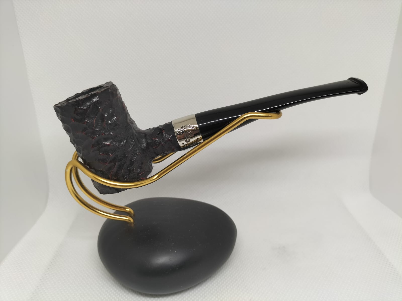 Pipa Peterson Donegal Rocky 701 Fishtail