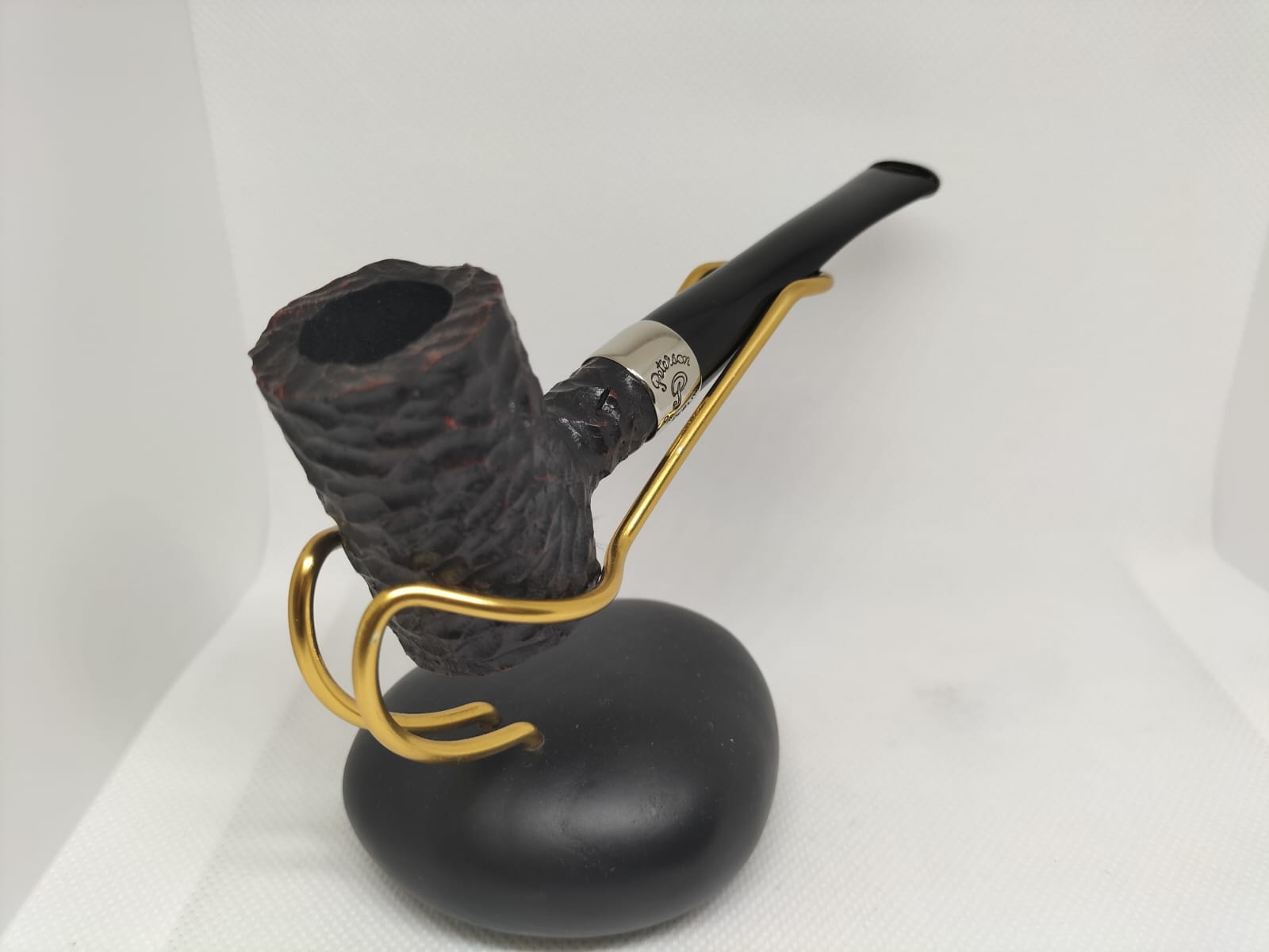 Pipa Peterson Donegal Rocky 701 Fishtail