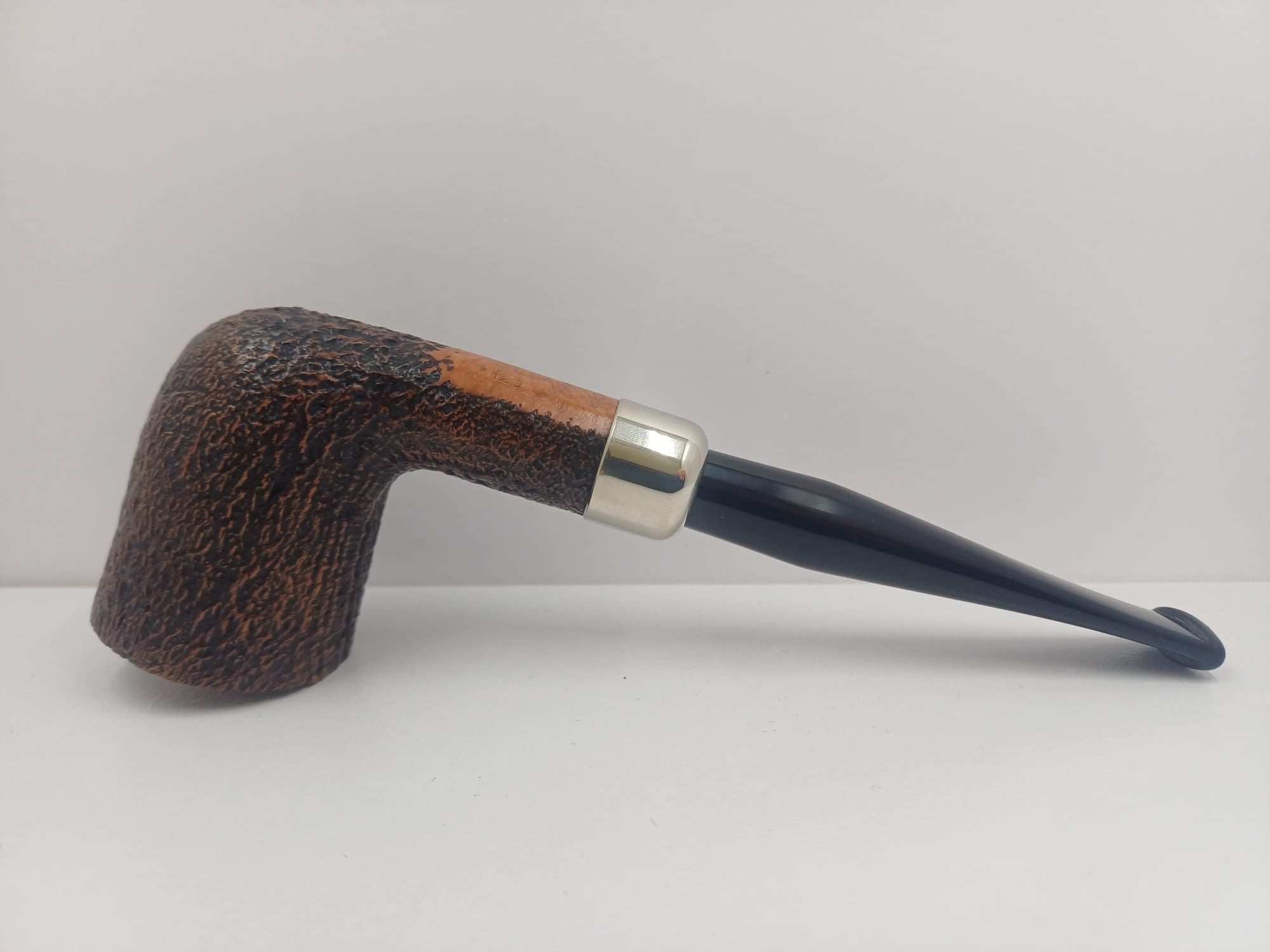 Pipa Peterson Arklow Sandblasted Fishtail 120
