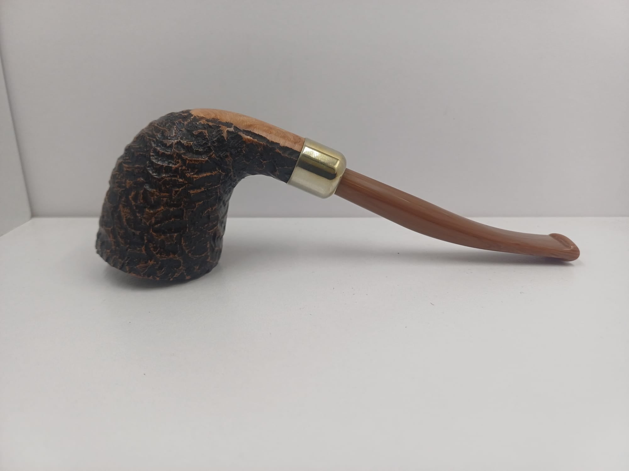 Pipa Peterson Derry Rusticata Fishtail 129