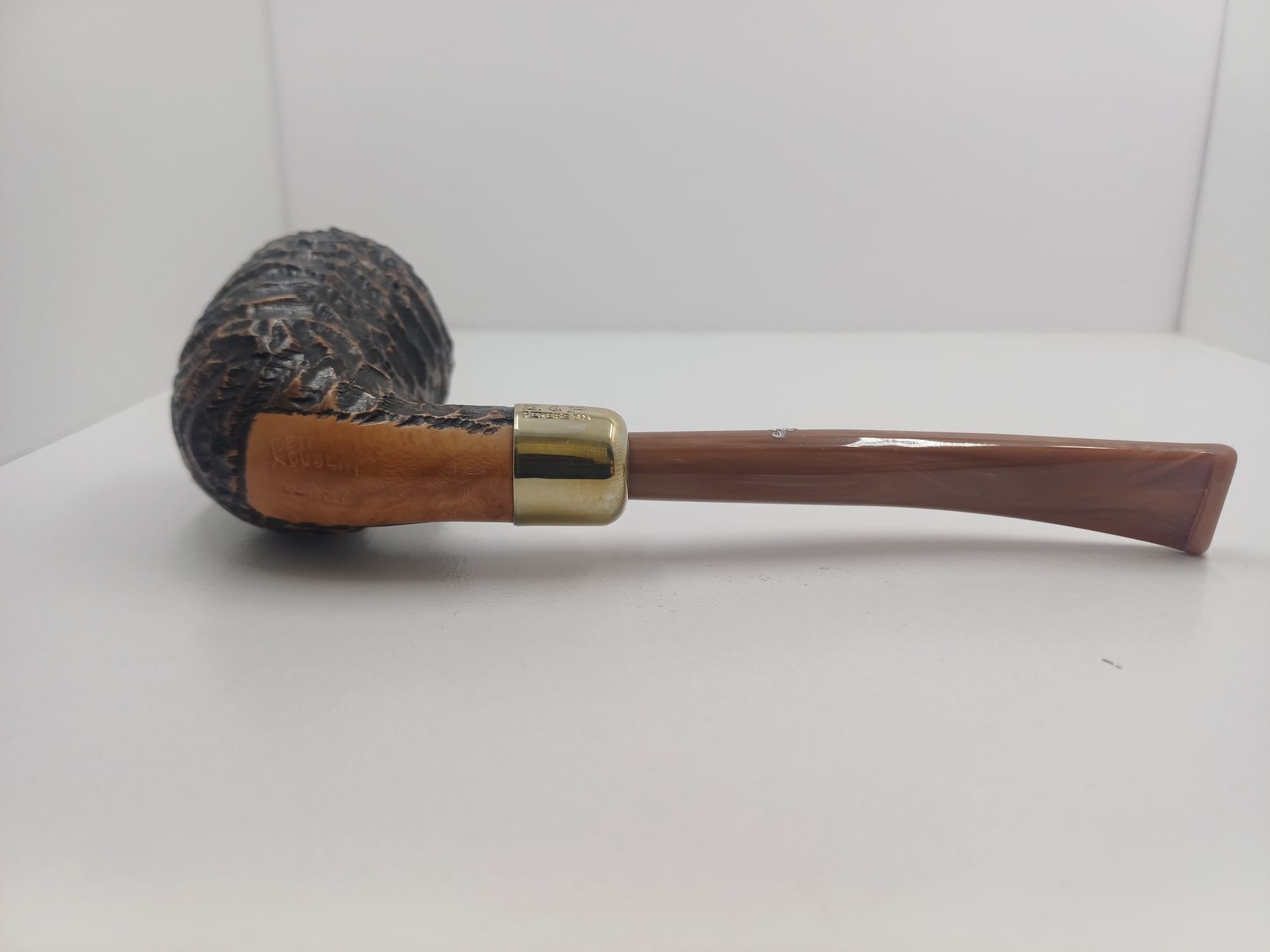 Pipa Peterson Derry Rusticata Fishtail 129