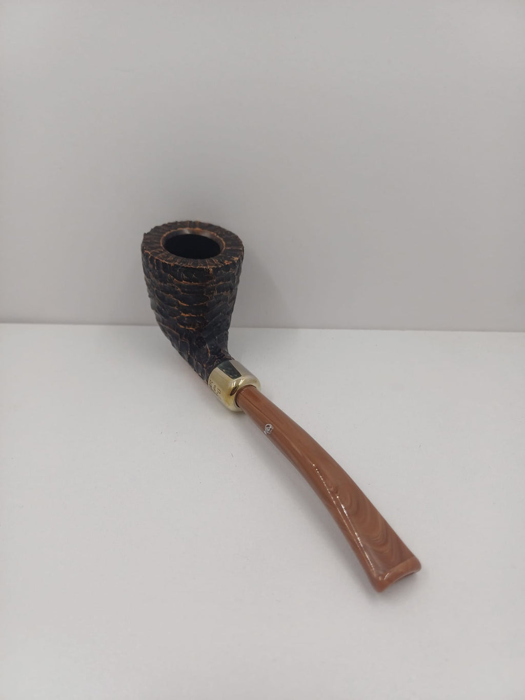 Peterson Pipe Aran Rusticated (XL90) Fishtail