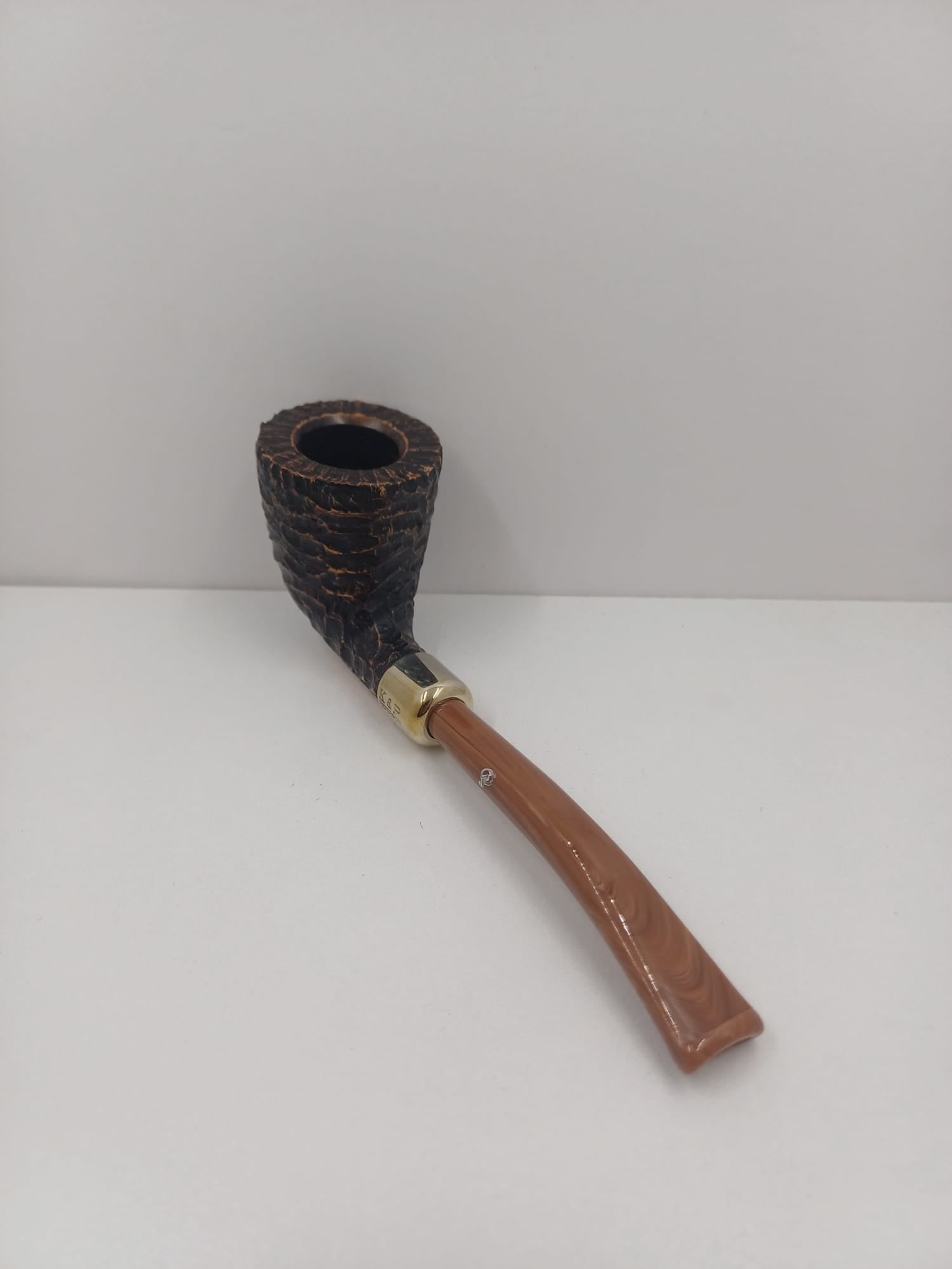 Peterson Pipe Aran Rusticated (XL90) Fishtail