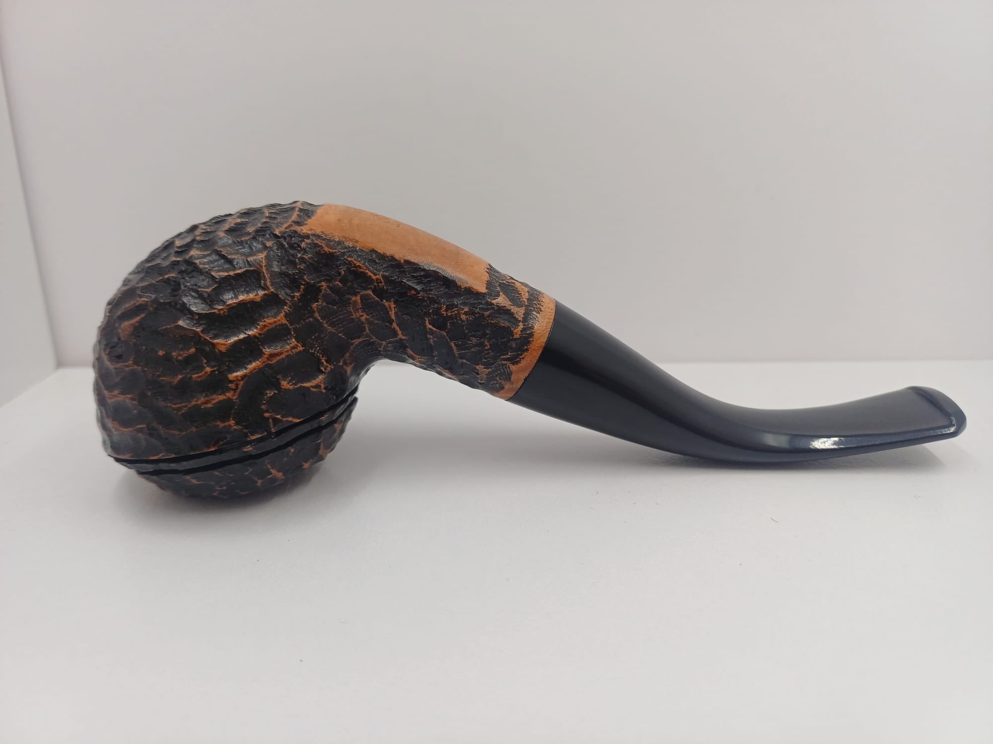 Pipa Peterson Aran Rusticated Fishtail 999