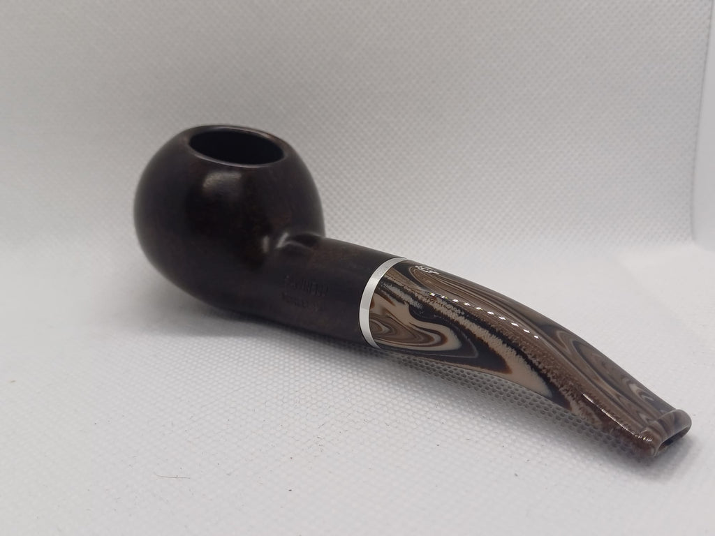 Pipa Savinelli Morellina 321 Author semicurva versione regular, finissaggio liscio marrone scuro.