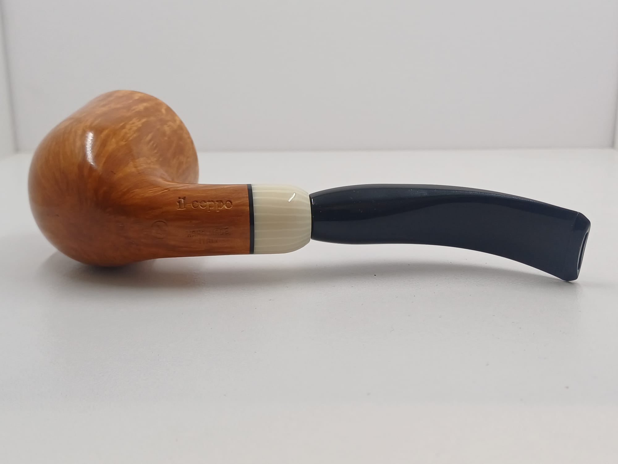 Il Ceppo Sandblasted Artisan Pipe Number 1