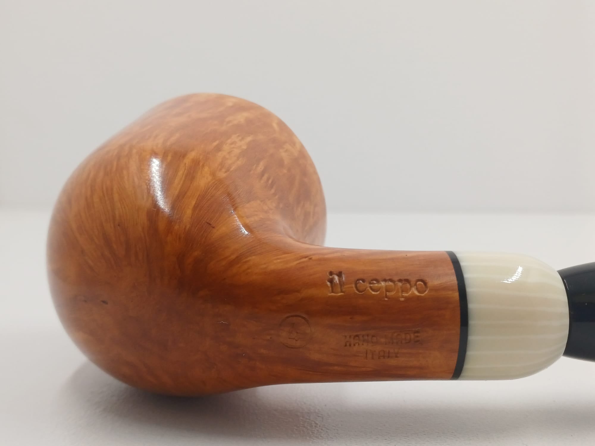 Il Ceppo Sandblasted Artisan Pipe Number 1