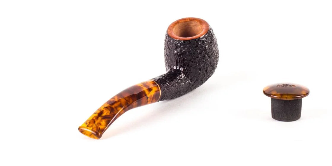 Pipa SAVINELLI Tortuga Rusticata 626 Apple curva, in dotazione cappuccio coprifornello