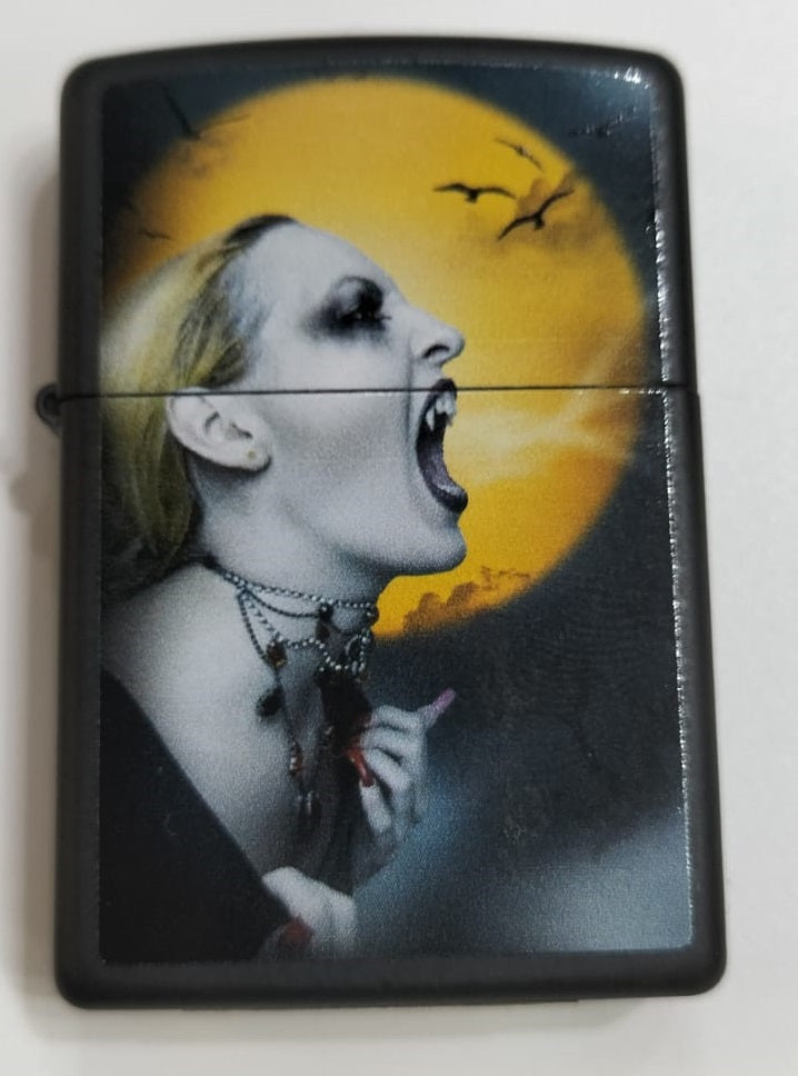 Zippo Accendino Originale Vampiri - SmokenStore.com