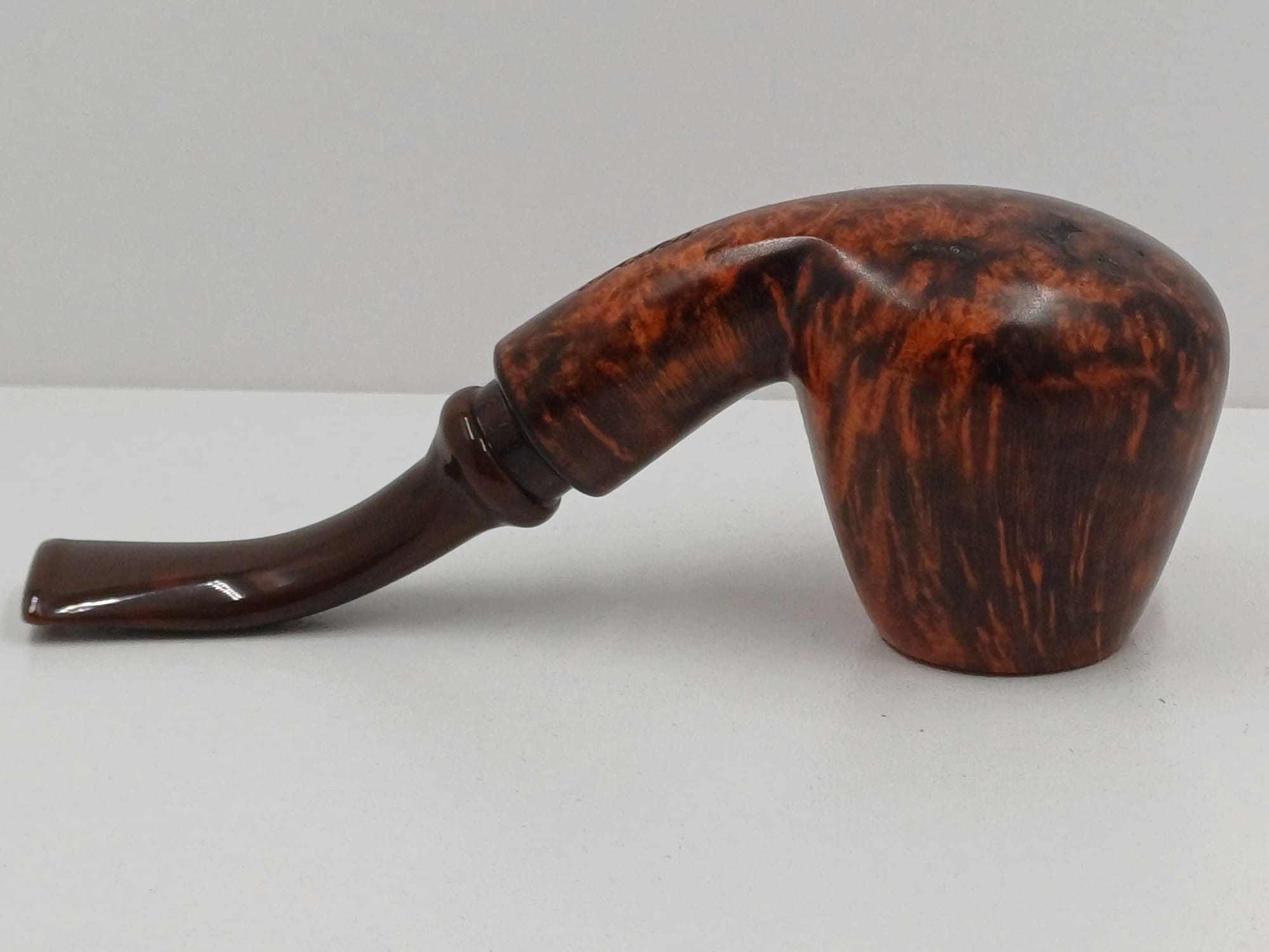 Aska Pipa Artigianale Bent