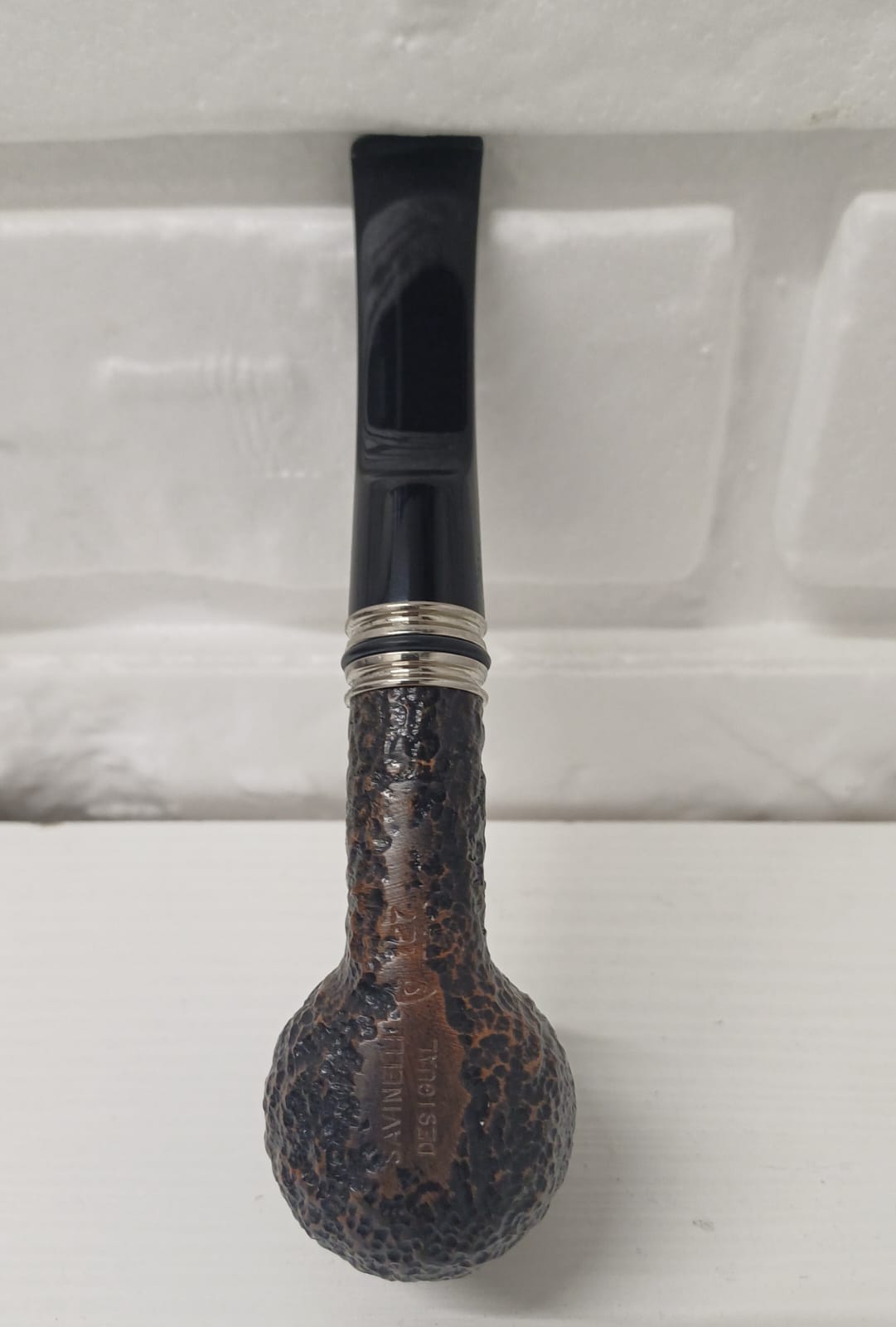 Pipa SAVINELLI Desigual Rusticata 127 | Regolare | Billiard | Dritta |con Vera in alluminio e anelli in gomma colorati