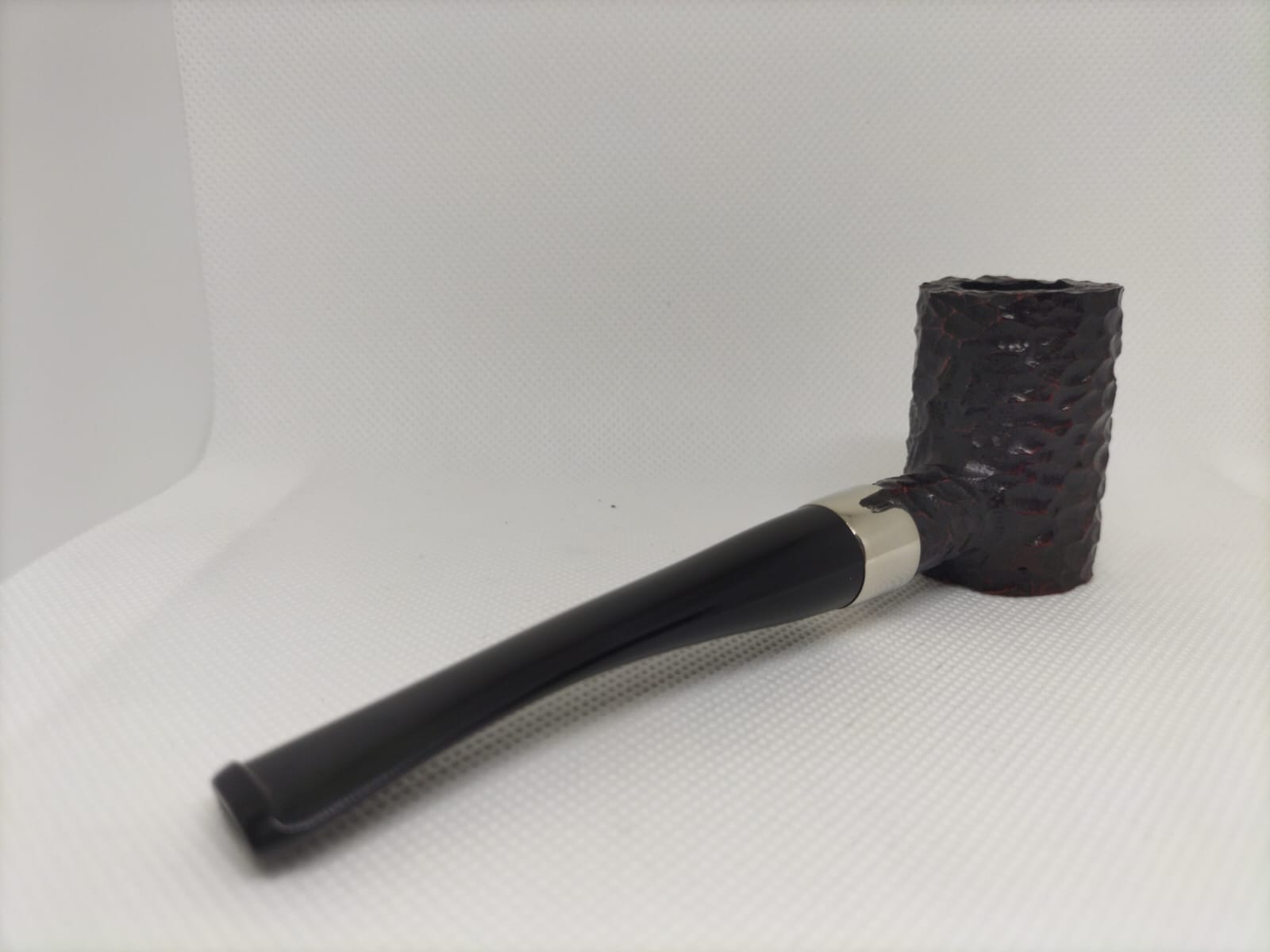 Pipa Peterson Donegal Rocky 701 Fishtail